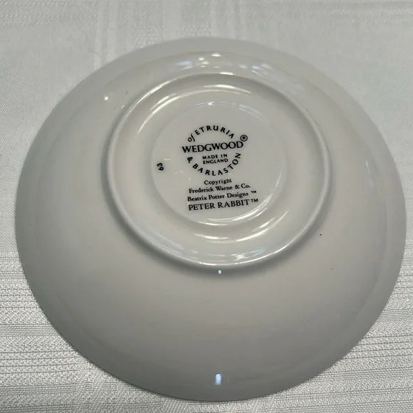 Beatrix Potter Designs Peter Rabbit Wedgwood Saucer Numbered 63 - Picture 3 of 4
